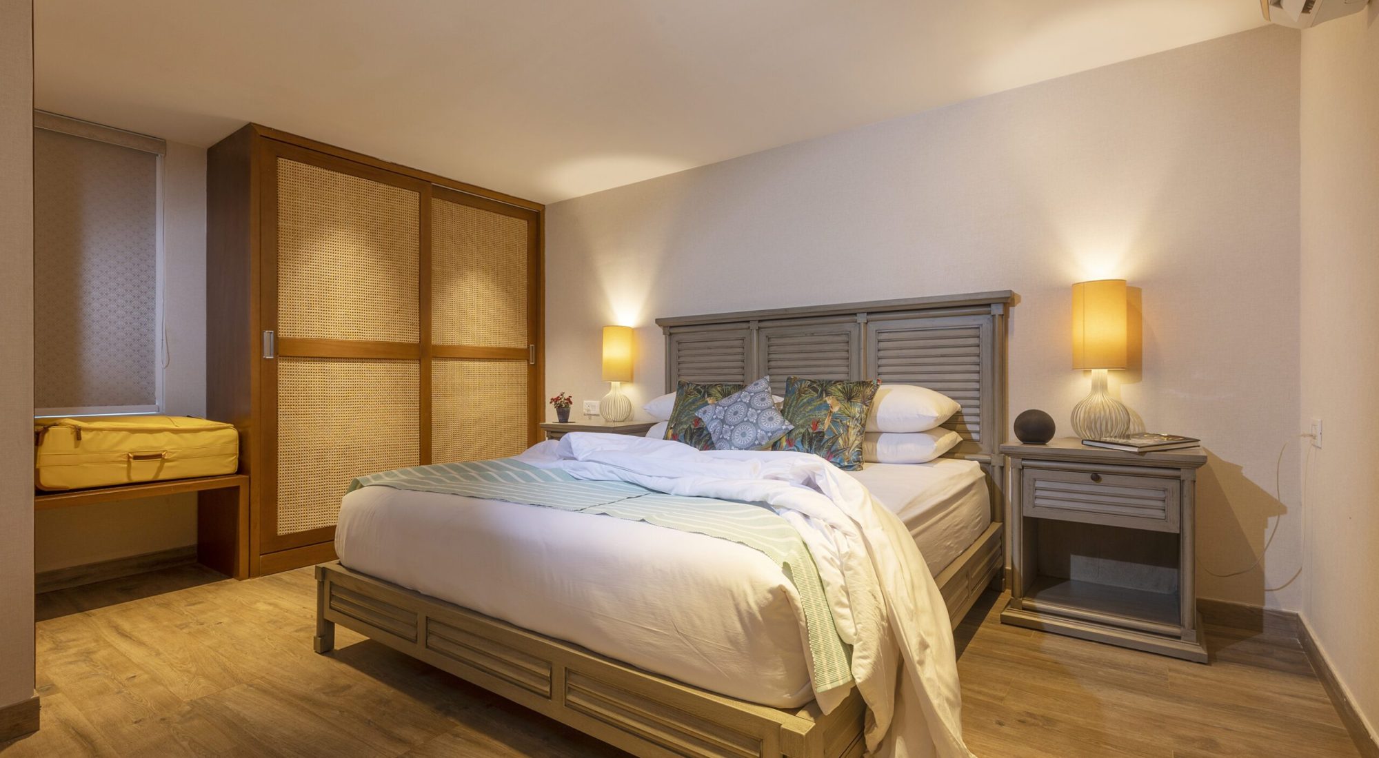 Master Bedroom 1 - 1 - Villa Waves - TYA Getaways - ECR - Chennai